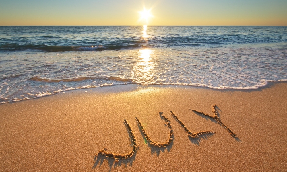 How to Find Cheap Plane Tickets in July